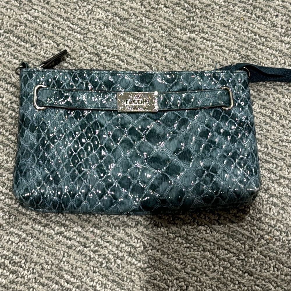 Nicole Miller wallet